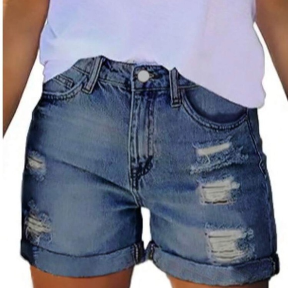 NWOT - Distressed Denim Women Shorts - Picture 1 of 5